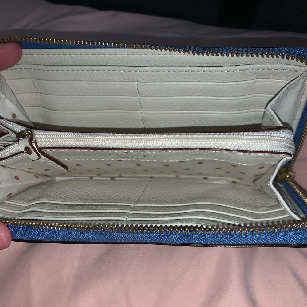 Kate Spade Wallet - Picture 3 of 3